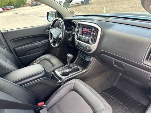 Used 2015 GMC Canyon SLE w/ All-Terrain Package AWD/4WD image 25