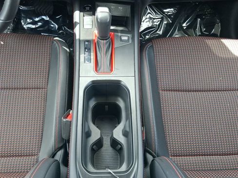 Certified 2025 Nissan Kicks SR AWD/4WD image 5