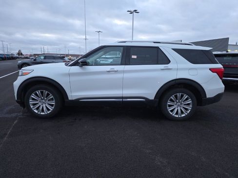 Used 2022 Ford Explorer Limited image 8