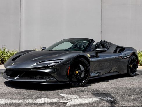Used 2024 Ferrari SF90 Spider AWD/4WD image 48
