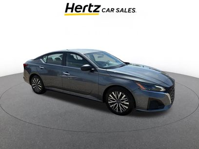 Used 2025 Nissan Altima 2.5 SV