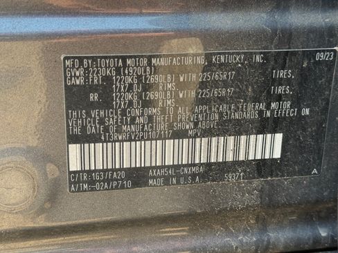 Used 2023 Toyota RAV4 XLE AWD/4WD image 25