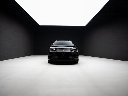 Used 2019 Lamborghini Urus AWD/4WD image 83