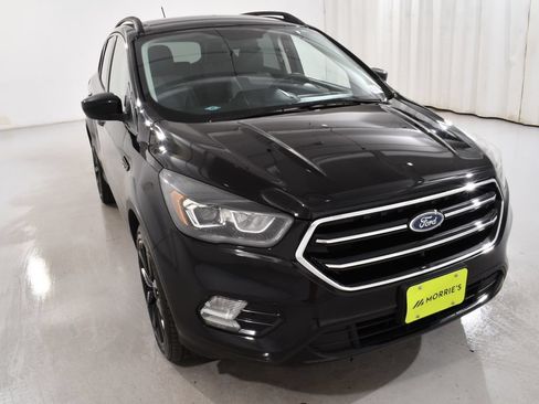 Used 2018 Ford Escape SE w/ SE Sport Appearance Package AWD/4WD image 4