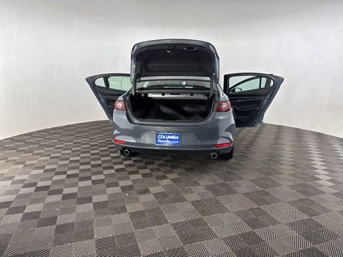 Used 2023 MAZDA MAZDA3 s image 19