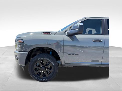 New 2027 RAM 2500 Big Horn AWD/4WD image 22