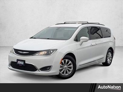 Used 2017 Chrysler Pacifica Touring-L