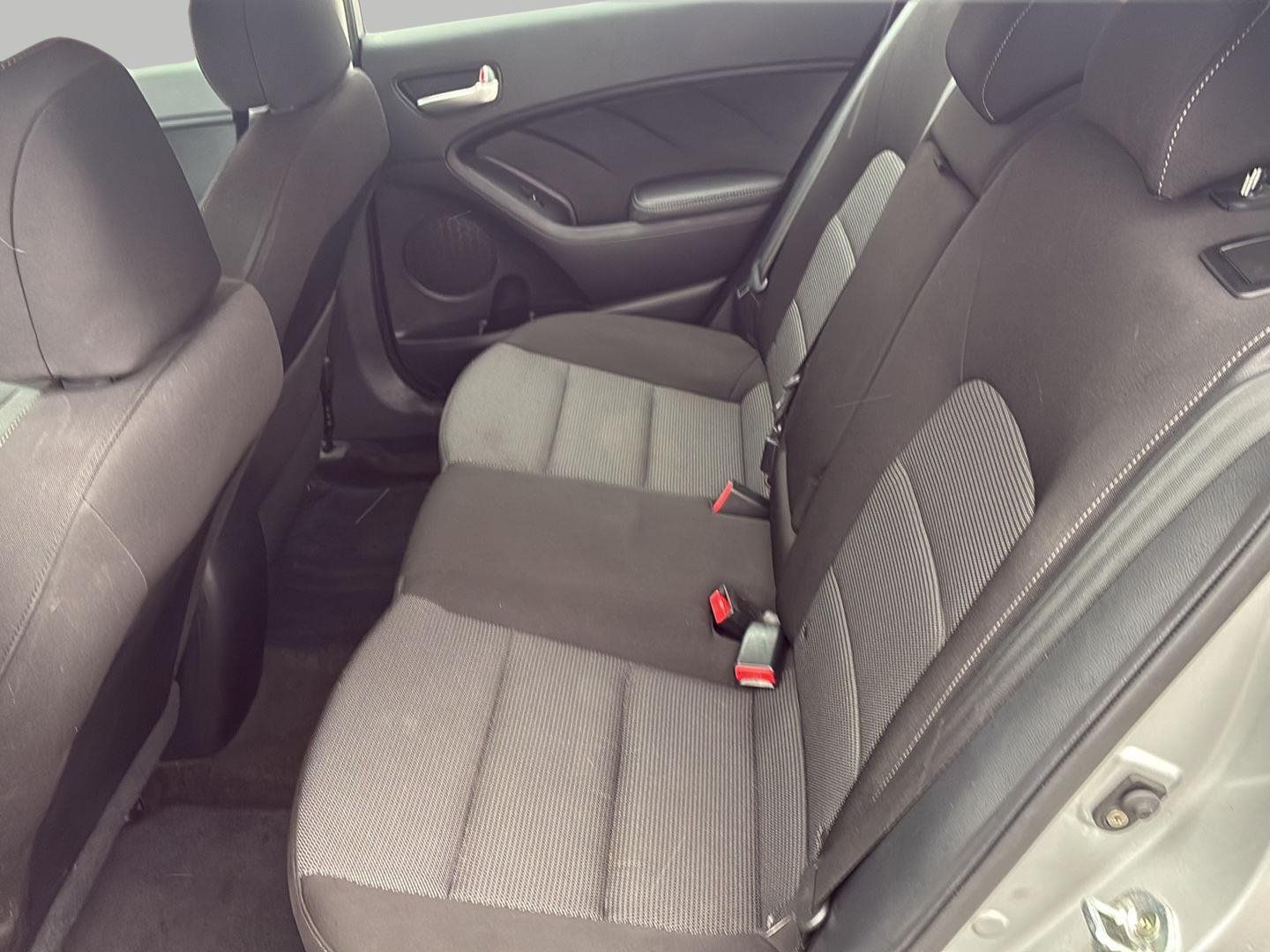 Used 2017 Kia Forte LX FWD image 20
