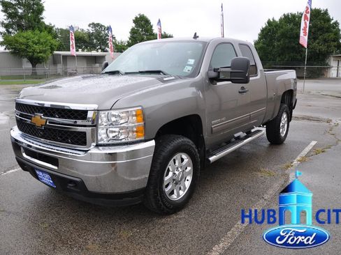 Used 2013 Chevrolet Silverado 2500 LT AWD/4WD image 1