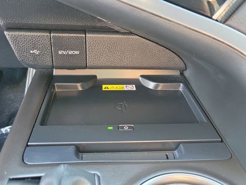 Used 2022 Toyota Camry XSE w/ Carpet Mat Package (TMS) image 29