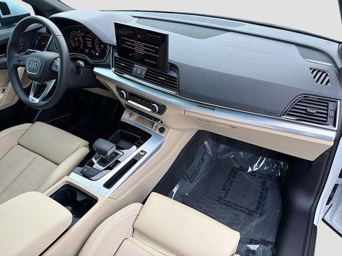 Used 2025 Audi Q5 2.0T Premium Plus image 14