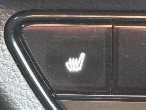 Certified 2025 Honda HR-V Sport image 5