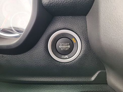 Used 2021 RAM 1500 Big Horn image 22