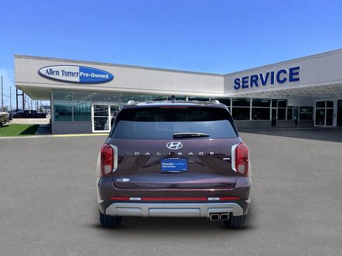 Certified 2024 Hyundai Palisade Limited AWD/4WD image 7
