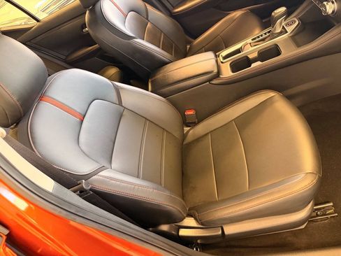 Used 2024 Nissan Sentra SR w/ SR Premium Package FWD image 29