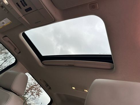 Used 2018 GMC Sierra 1500 SLT image 24