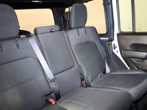 Used 2022 Jeep Wrangler Unlimited Rubicon 4xe w/ Safety Group image 31