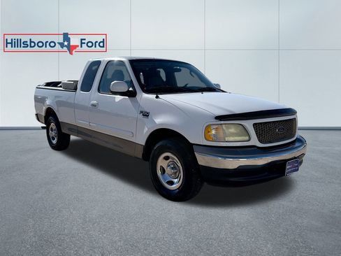 Used 2003 Ford F150 XLT image 4