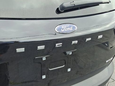 Used 2025 Ford Escape ST-Line Select AWD/4WD image 32
