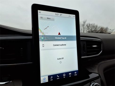 Certified 2023 Ford Explorer Platinum w/ Premium Technology Package image 20