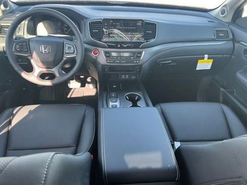 New 2025 Honda Ridgeline RTL image 12