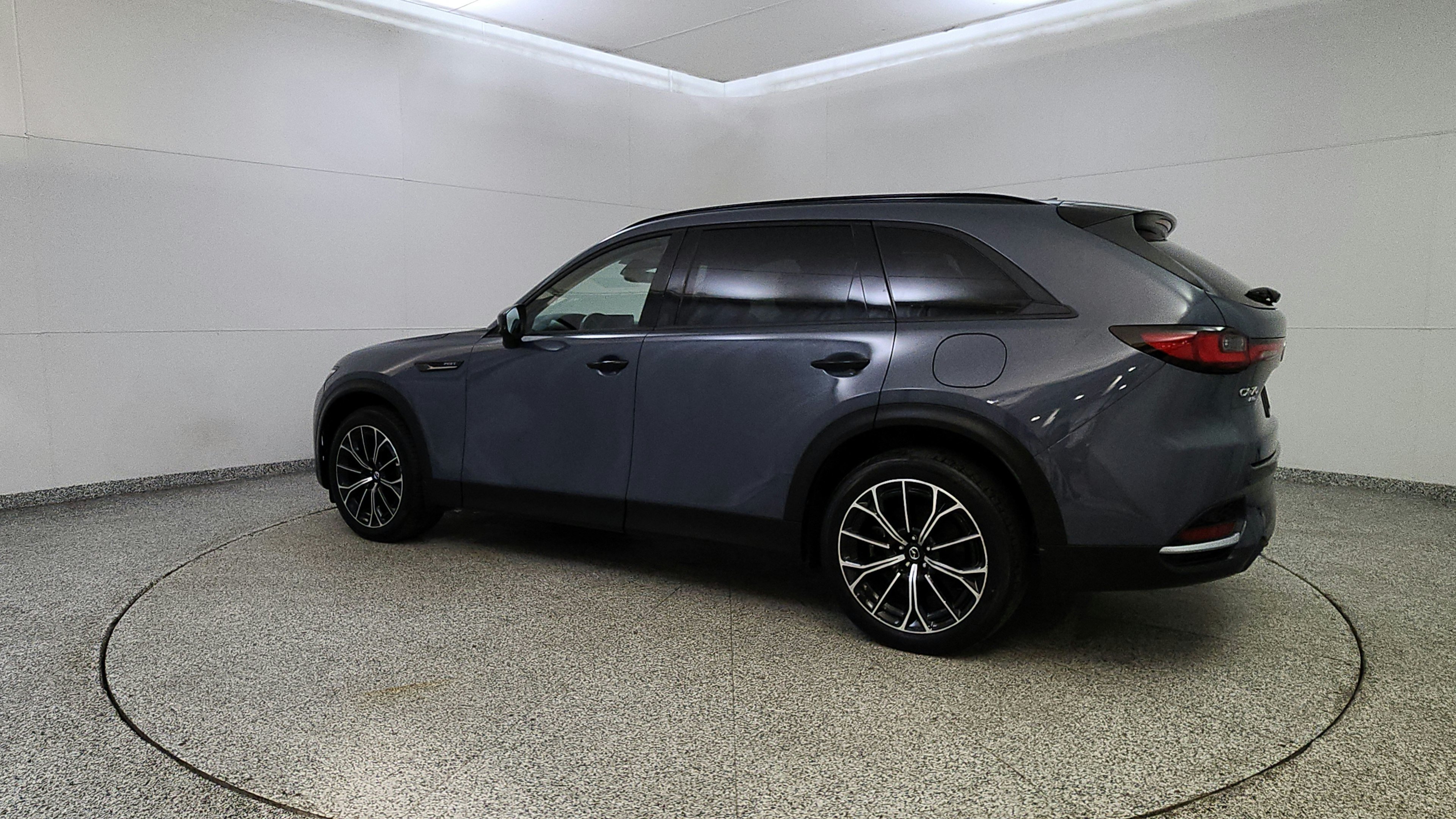 Used 2025 MAZDA CX-70 Plug-In Hybrid w/ Premium Pkg AWD/4WD image 5