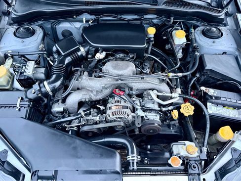 Used 2011 Subaru Impreza 2.5i Premium w/ PWR Moonroof Value Pkg image 16