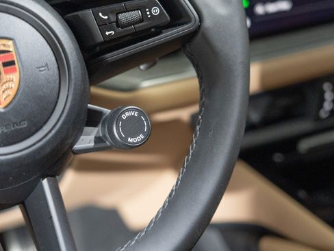 Certified 2026 Porsche Cayenne S AWD/4WD image 20