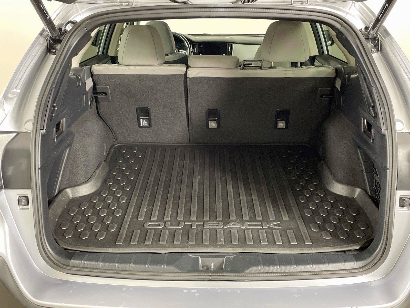 Used 2024 Subaru Outback Premium AWD/4WD image 24