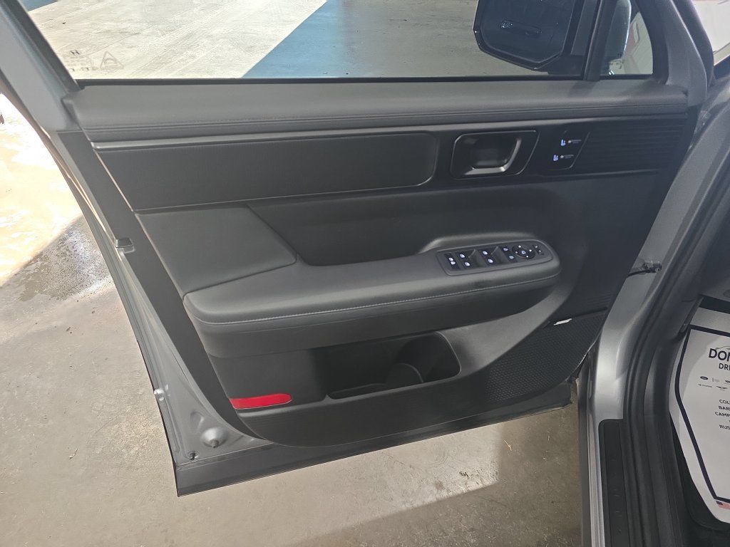 Used 2024 Hyundai Santa Fe Calligraphy AWD/4WD image 12