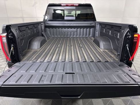 New 2026 GMC Sierra 2500 AT4 w/ AT4 Premium Plus Package AWD/4WD image 28