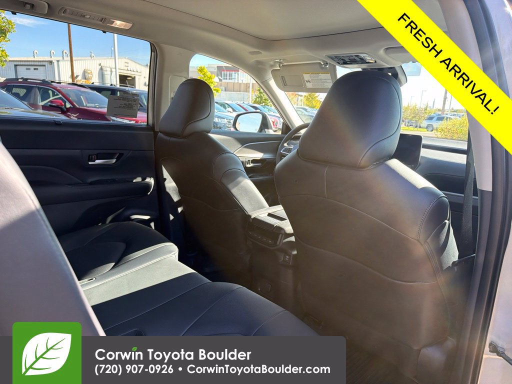 New 2026 Toyota Grand Highlander XLE FWD image 16