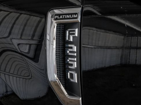 Used 2017 Ford F250 Platinum w/ Platinum Ultimate Package AWD/4WD image 52