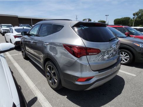 Used 2017 Hyundai Santa Fe Sport w/ 2.0T Ultimate Tech Package 05 AWD/4WD image 3