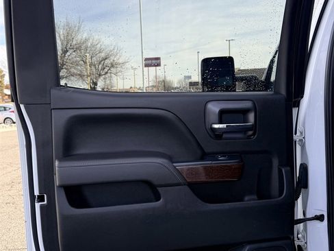 Used 2016 GMC Sierra 2500 SLT w/ Duramax Plus Package image 24