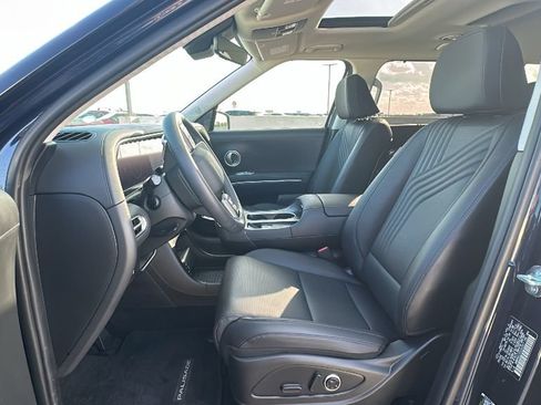 Used 2026 Hyundai Palisade SEL FWD image 4