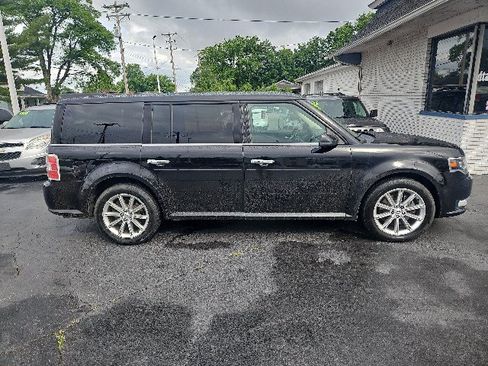 Used 2019 Ford Flex Limited FWD image 2