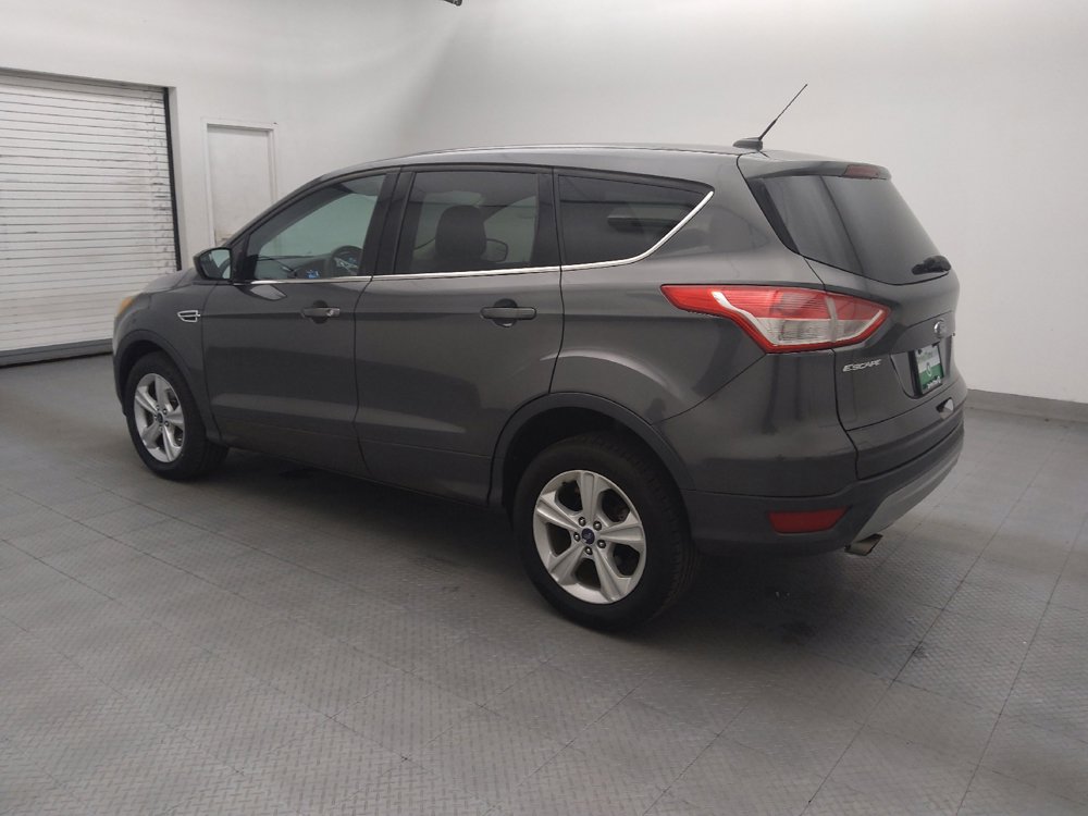 Used 2016 Ford Escape SE w/ SE Cold Weather Package AWD/4WD image 3