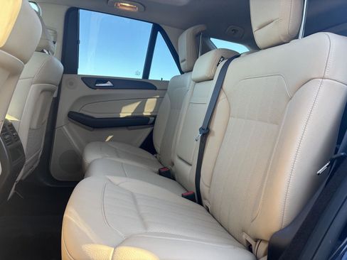 Used 2018 Mercedes-Benz GLE 350 4MATIC image 31