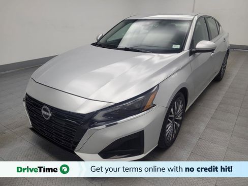 Used 2023 Nissan Altima 2.5 SV image 1