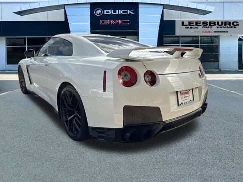 Used 2013 Nissan GT-R Premium AWD/4WD image 5