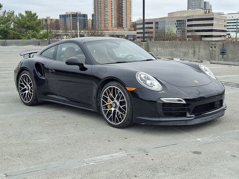 Used 2016 Porsche 911 Turbo image 7