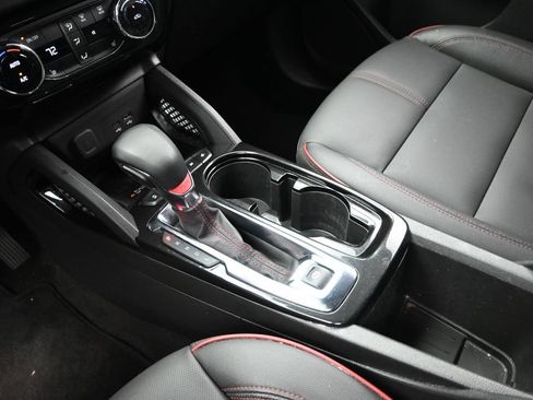 Used 2024 Chevrolet TrailBlazer RS w/ Convenience Package FWD image 15