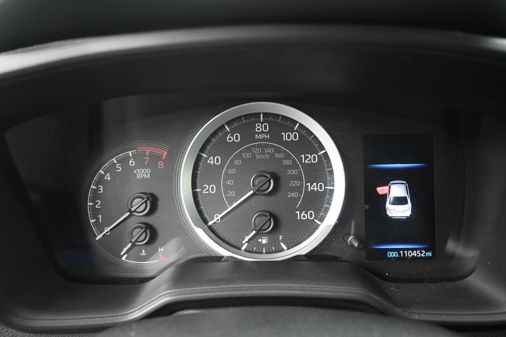 Used 2020 Toyota Corolla LE FWD image 14