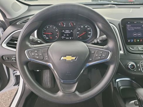 Certified 2024 Chevrolet Malibu LT image 36
