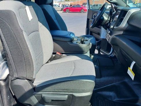 New 2024 RAM 5500 SLT w/ Quick Order Package 2YG SLT AWD/4WD image 4