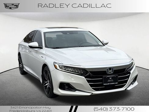 Used 2021 Honda Accord Touring image 9
