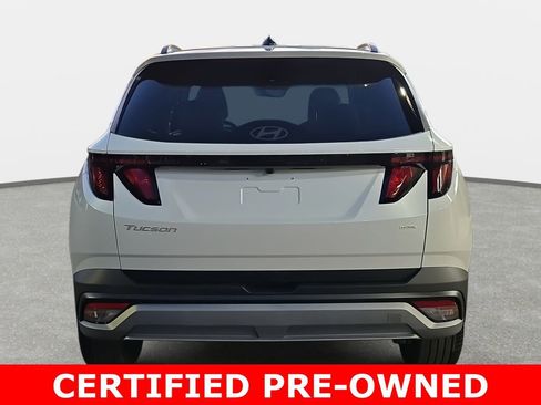 Certified 2025 Hyundai Tucson SEL AWD/4WD image 6