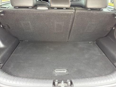 Used 2017 Kia Soul ! w/ Tech Package FWD image 24