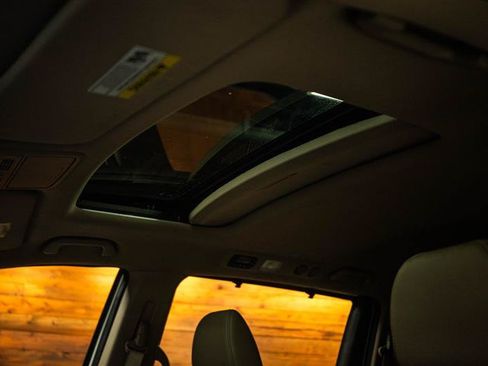Used 2015 Honda Odyssey EX-L image 22